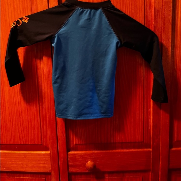 🌺2 for $25🌺 Columbia toddler RASHGUARD - Picture 10 of 12